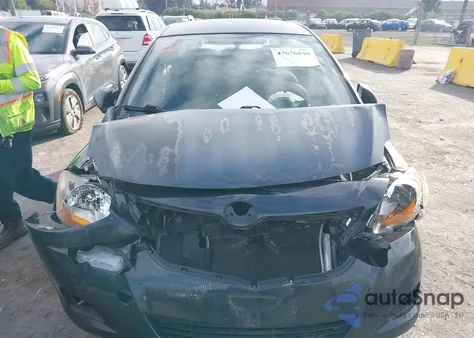 2010 Toyota Yaris z USA, uszkodzony, nr VIN JTDBT4K3XA1373508